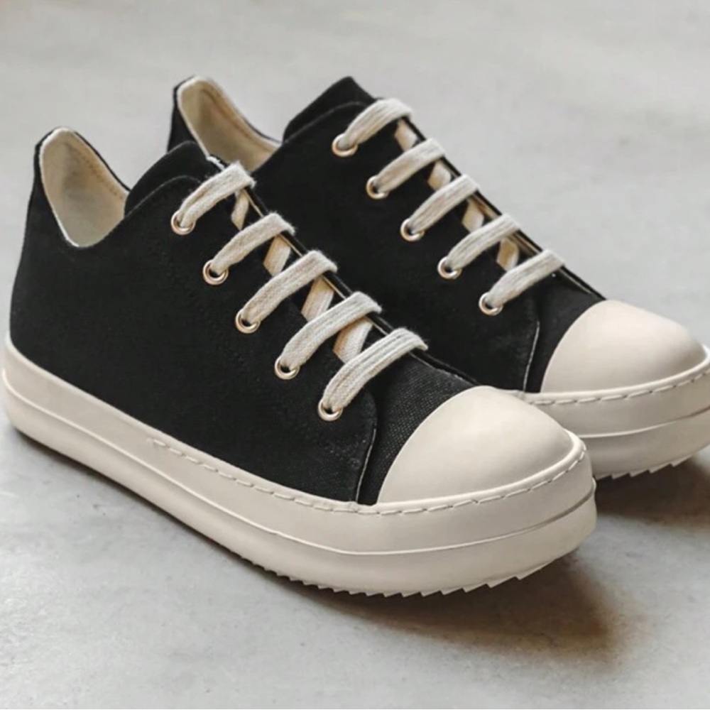 Men casual shoes